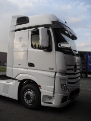 New Actros