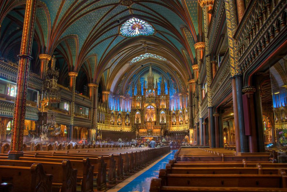 Notre_Dame_Basilica_Montreal_Canada_10.jpg