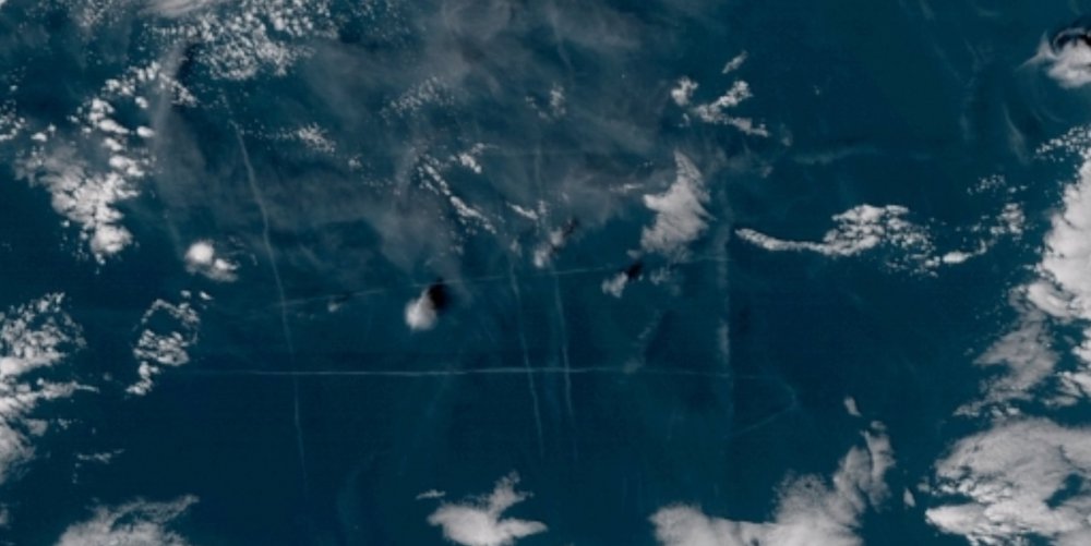 Boxed in the Ocean 12-30-2018 1a.jpg