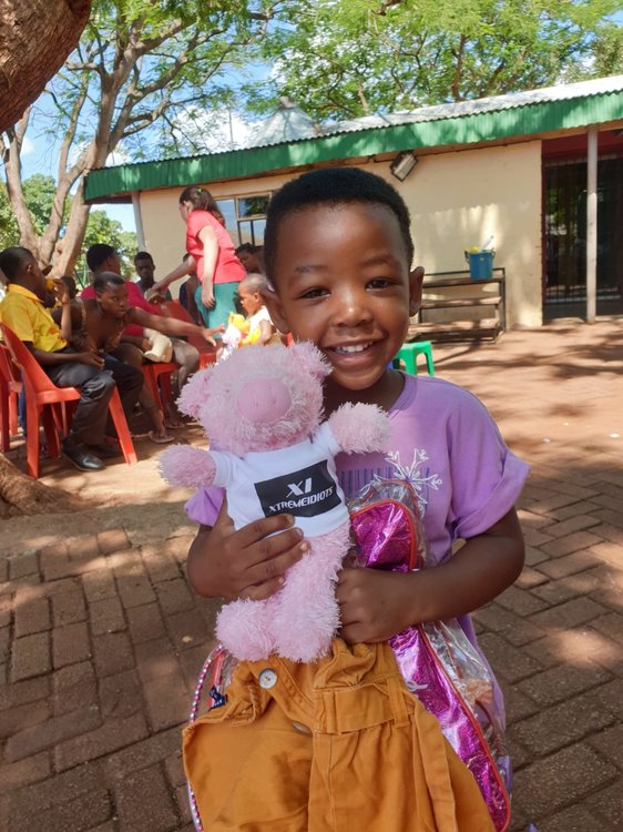 Piglos new friend Image 2020-01-17 at 8.11.14 AM.jpeg