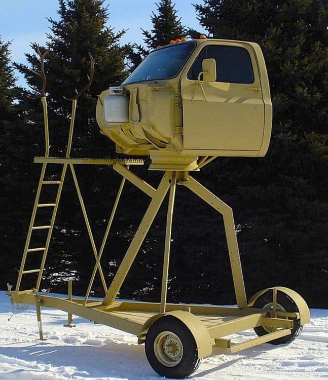 Pickup Cab Deer Stand Rotates 360 Degrees.jpg
