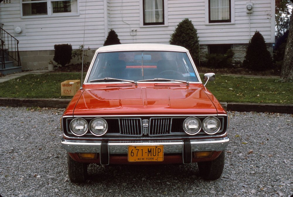 1974-09-28_Mike's 1st car - 1973 Toyota Corona_0001.jpg
